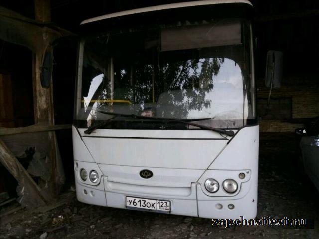 Стекло лабавое на автобус хундай богдан 20111